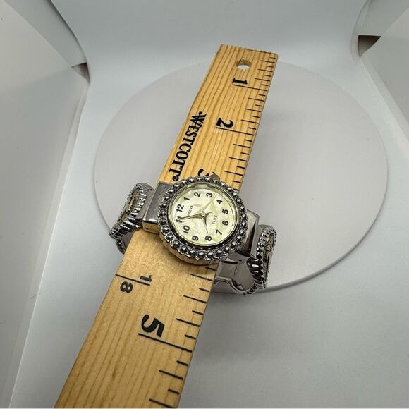 Horse watch - Picture 5 of 7